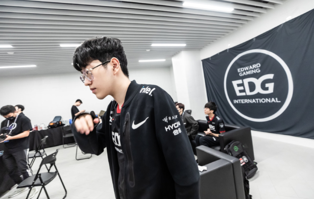 最终凭借灵 最终凭借灵