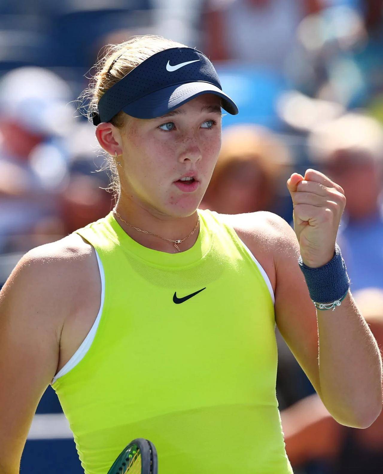 许多乒乓球 许多乒乓球